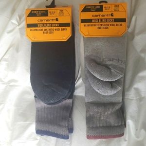 SOLD. NWT 2 Pairs Women's Carhartt Heavyweight Synthetic-Wool Blend Boot Socks L